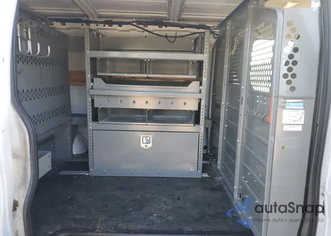 2017 Chevrolet Express G2500 from USA, damaged, VIN 1GCWGAFF6H1239968